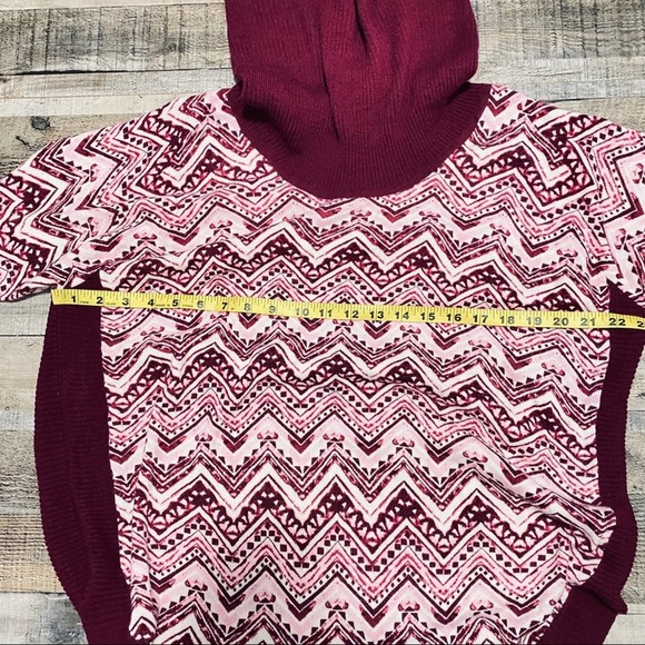 Kim Rogers Cowl Neck Chevron Sweater Size Large - Picture 6 of 7